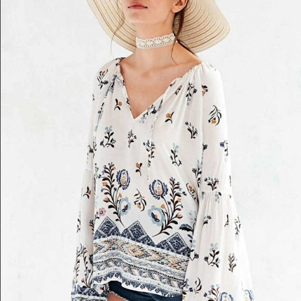 Kimchi Blue Aurore Boho Bell Sleeve Blouse